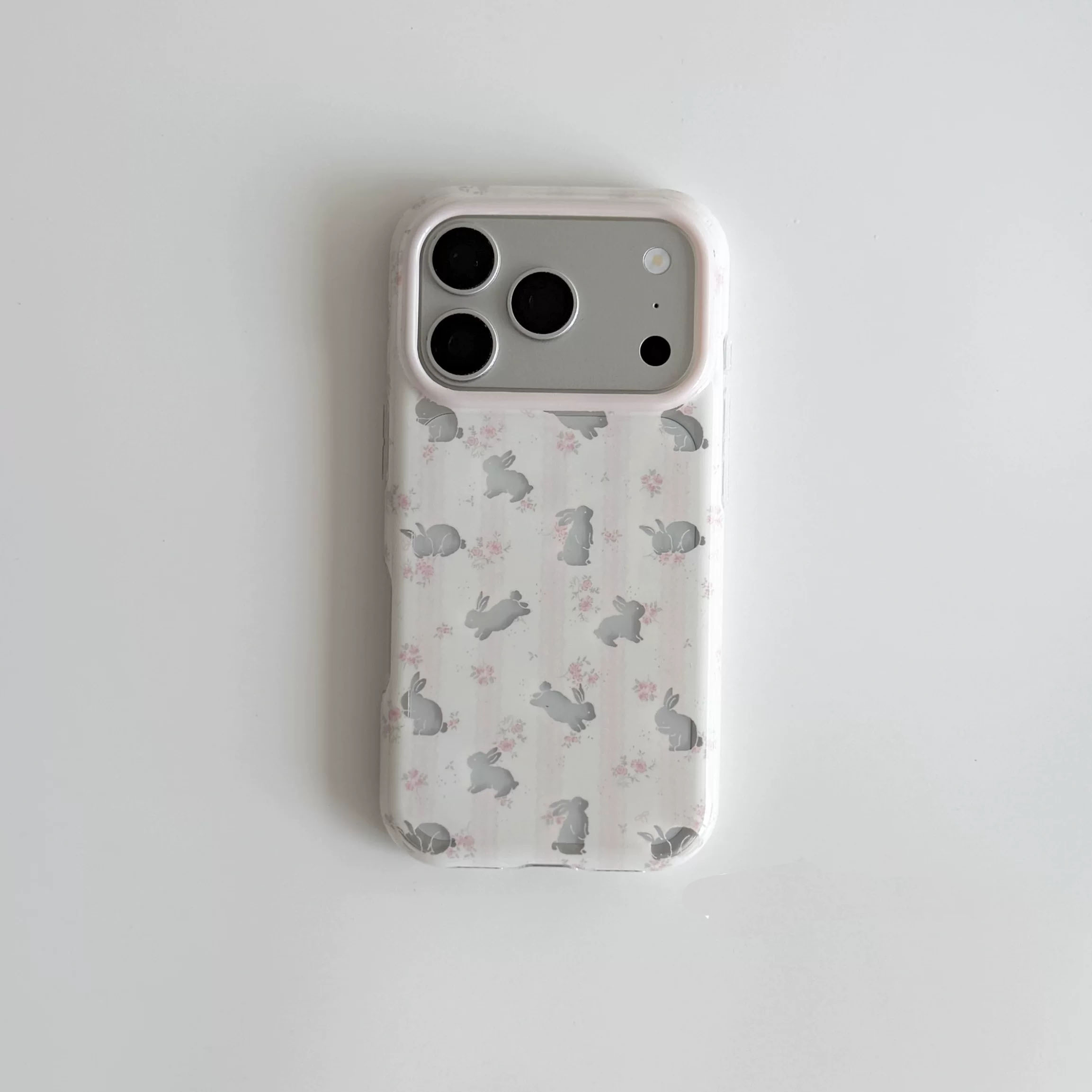 Hollow Out Crushed Flower Rabb - огляд і ціна Phone Cases Xr Iphone